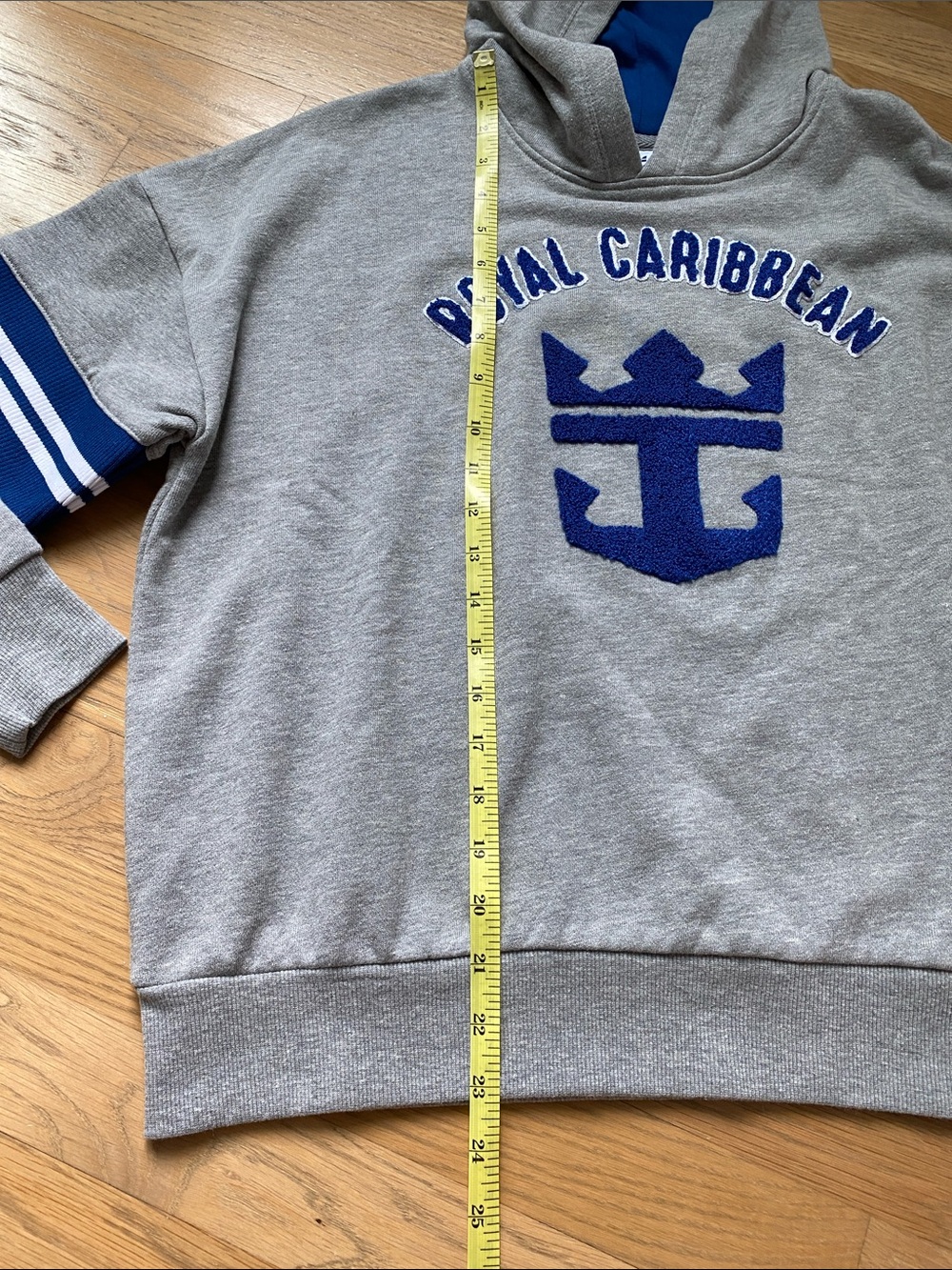 NWT! Royal Caribbean S Grey Hoodie with Blue Logo - Picture 5 of 11